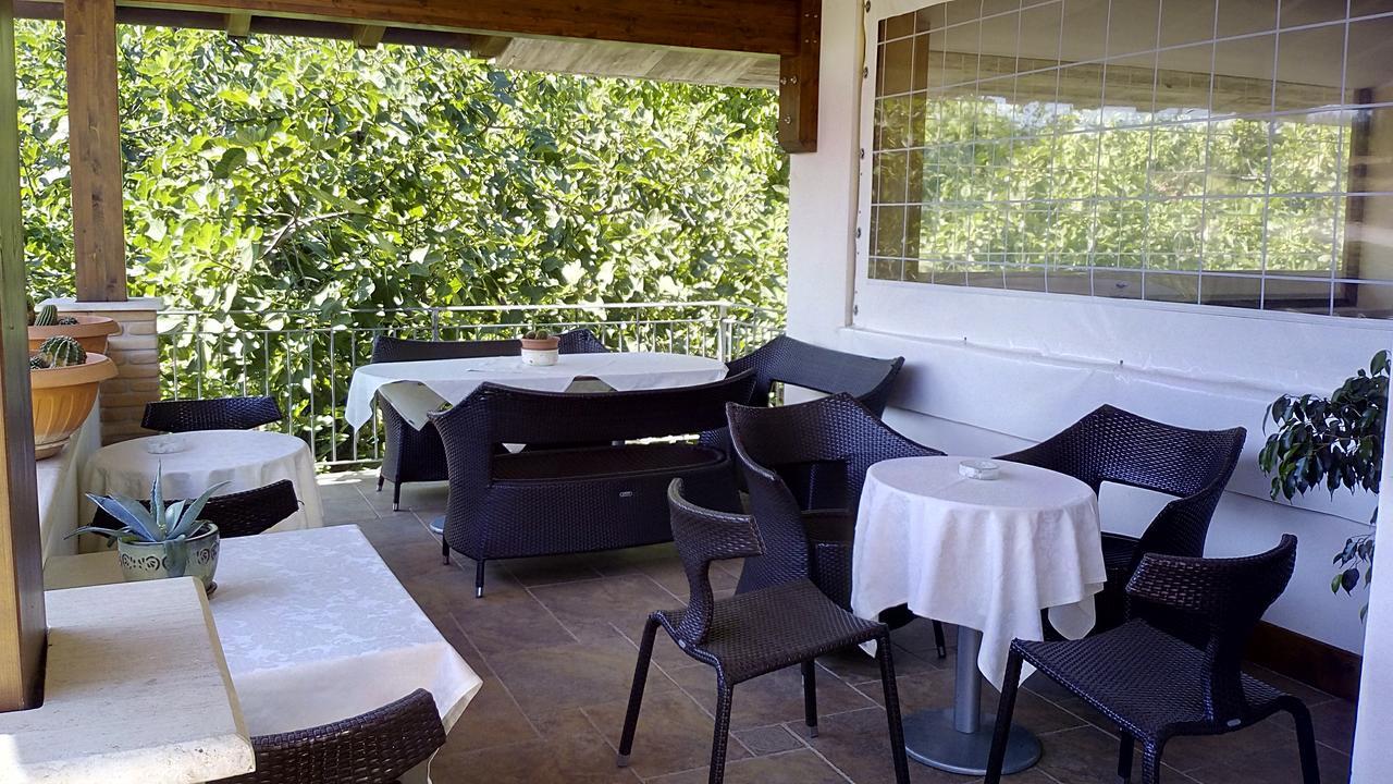 Agriturismo Casale Sera Fontana Liri Exterior photo