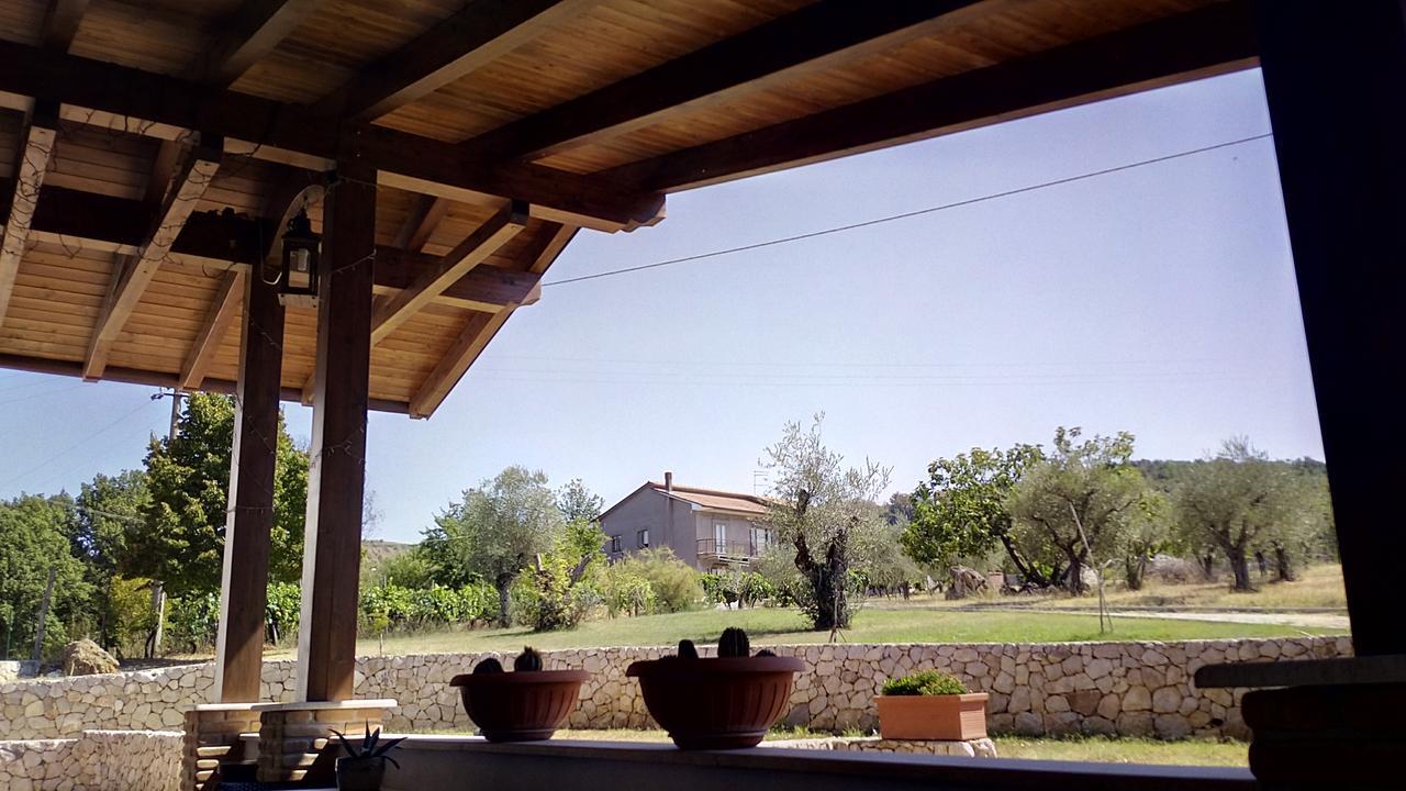 Agriturismo Casale Sera Fontana Liri Exterior photo